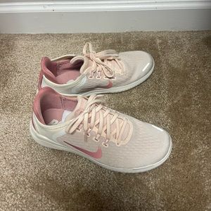 Nike Free RN 2020 Women Size 7.5 942837-802 Pink White Running Shoes Sneakers